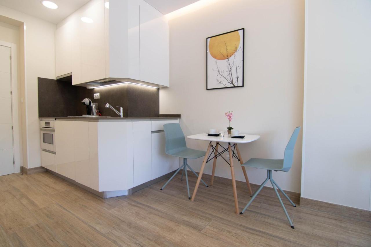 Apartamentos Centro Norte Мадрид Екстериор снимка