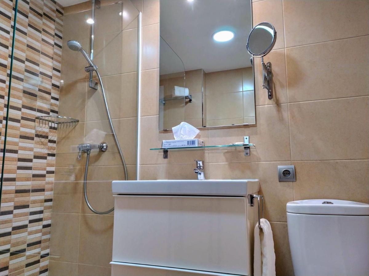 Apartamentos Centro Norte Мадрид Екстериор снимка